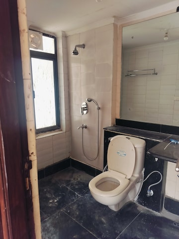 Bathroom in 2 BHK Apartment at Unitech Fresco, Sector 50 – for Rent