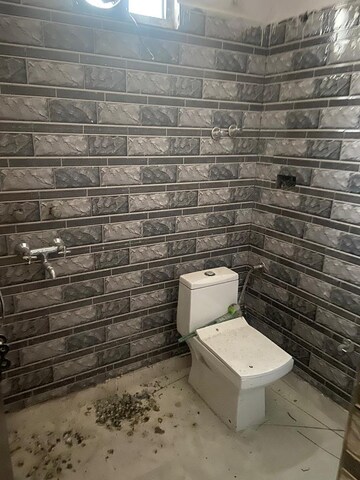 Attached Bathroom in 4 BHK Builder Floor at Rajendra Nagar Sector 2 – for Rent