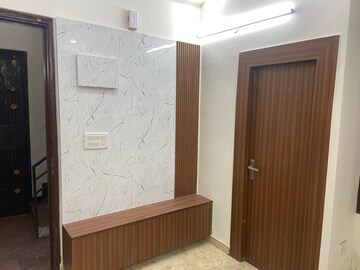 Master Bedroom in 4 BHK Builder Floor at Rajendra Nagar Sector 2 – for Rent