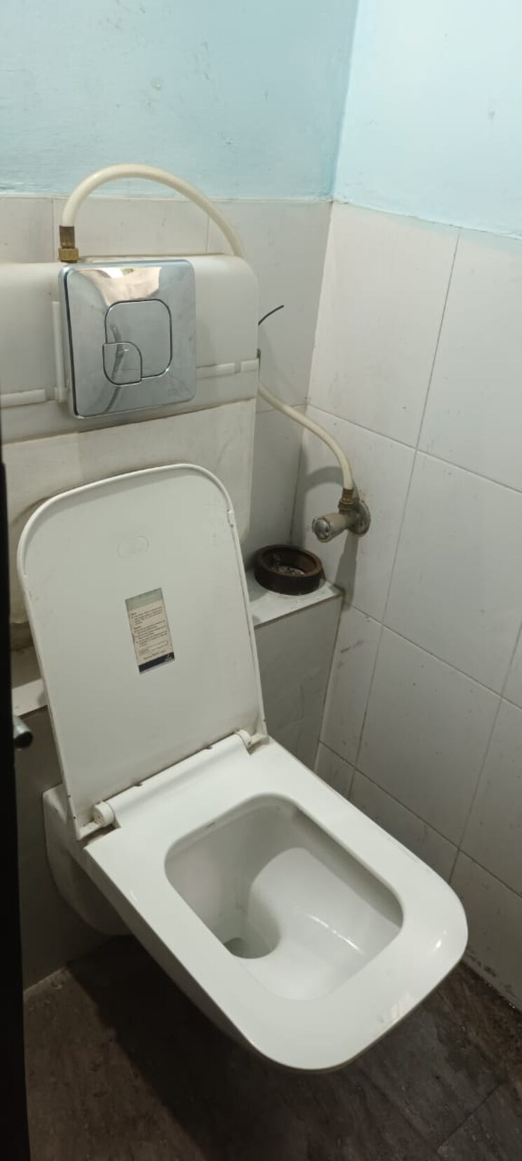 Bathroom, garden-view 1 Bedroom 600 Sq.Ft. Apartment In Dhanori Pune 8940792