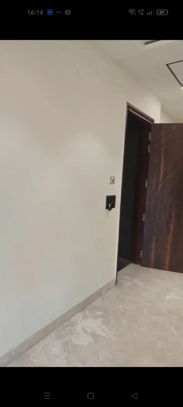 Furnished Amenities in 3 BHK Builder Floor at Rohini Sector 8 – for Rent