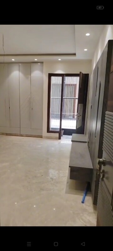 3 BHK Builder Floor For Rent in Rohini Sector 8