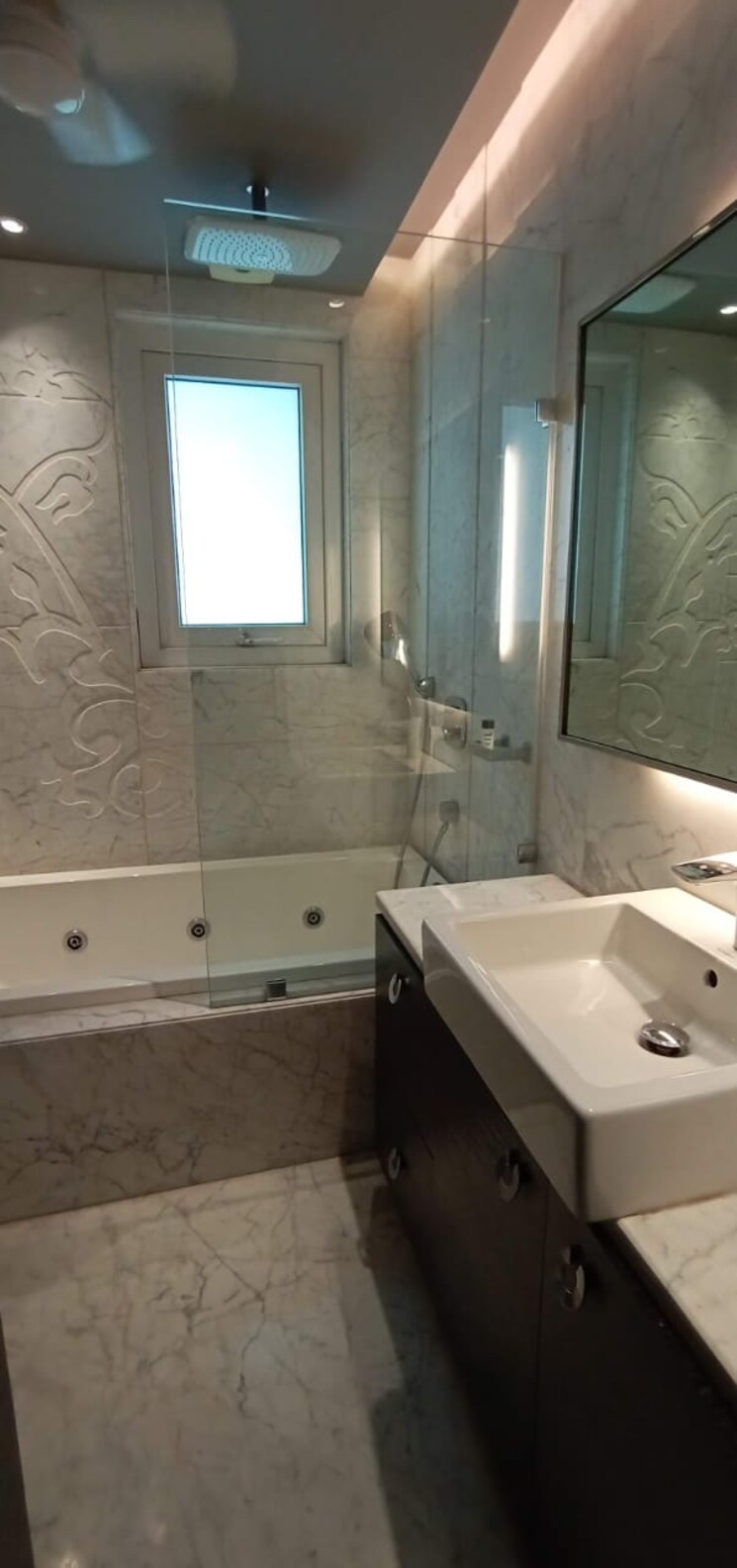 Bathroom, shanti niketan 4 Bedroom 4500 Sq.Ft. Builder Floor In Shanti Niketan Delhi 8940848