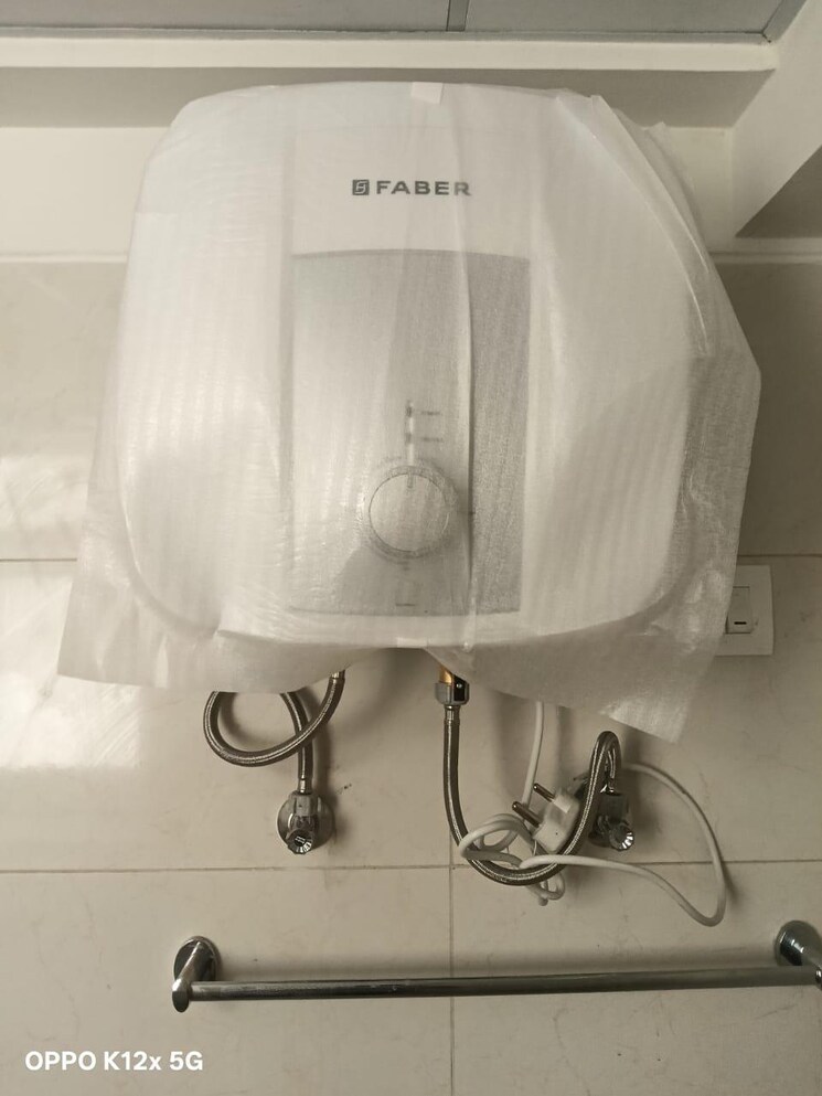 Bathroom, godrej-woods 3 Bedroom 1345 Sq.Ft. Apartment In Sector 43 Noida 8940826