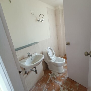 Bathroom in 3 BHK Apartment at Jaypee Kensington Park Apartments, Sector 133 – for Sale