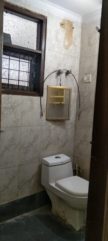 Bathroom in 3 BHK Builder Floor at Kishangarh – for Rent