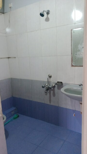 Bathroom in 3 BHK Apartment at Halasuru – for Rent