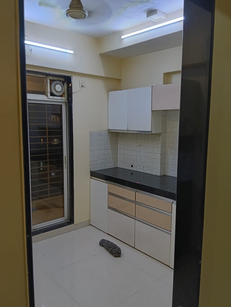 Kitchen, bhoomi-gobind-bhavan 3 Bedroom 835 Sq.Ft. Apartment In Khar West Mumbai 8941085