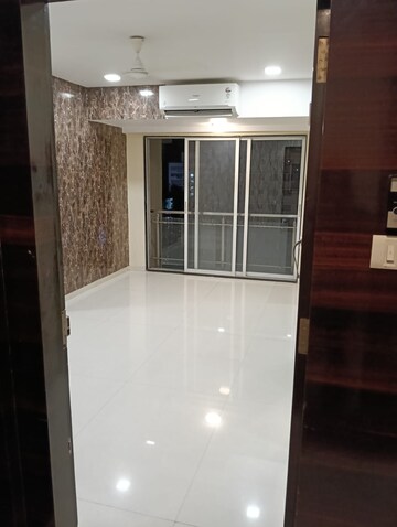 Bedroom in 3 BHK Apartment at Bhoomi Gobind Bhavan, Khar West – for Rent