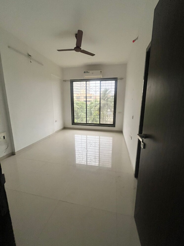 Room, safal-nav-parmanu-chs 3 Bedroom 1560 Sq.Ft. Apartment In Chembur Mumbai 8940910