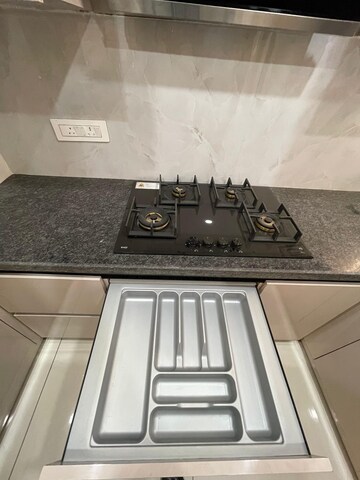 Furnished Amenities in 3 BHK Builder Floor at Sector 124 – for Sale