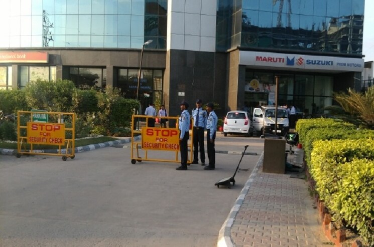  Parking, jmd-pacific-square Commercial Office Space 8000 Sq.Ft. In Sector 32 Gurgaon 8940953