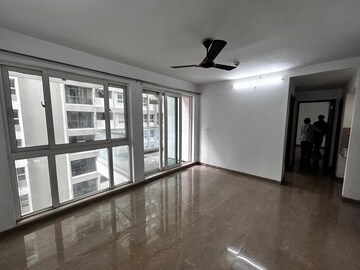 Room in 2 BHK Apartment at Nahar F Residences, Balewadi – for Rent