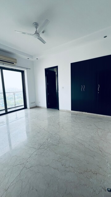 Room in 3.5 BHK Apartment at TGB Meghdutam, Sector 50 – for Rent
