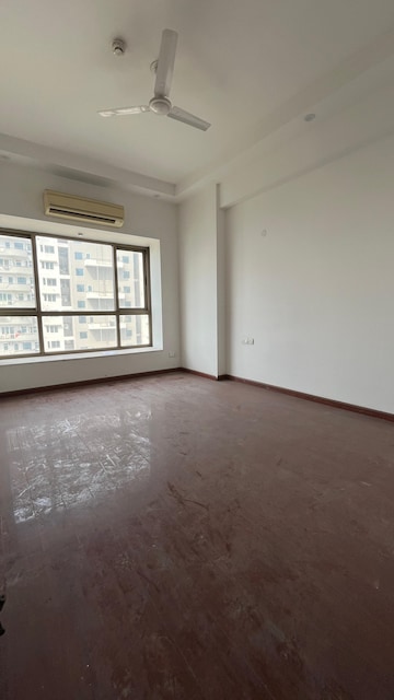 Room in 3.5 BHK Apartment at TGB Meghdutam, Sector 50 – for Rent