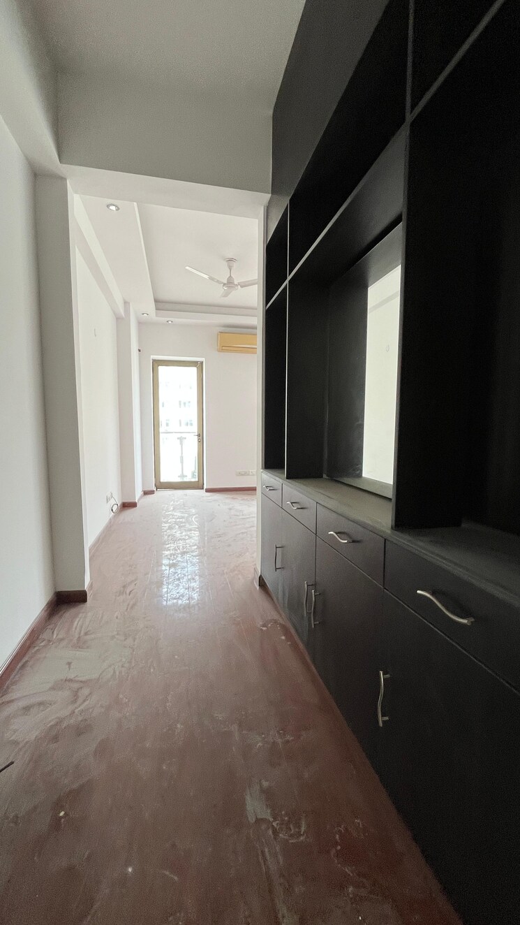 Master Bedroom, tgb-meghdutam 3.5 Bedroom 2250 Sq.Ft. Apartment In Sector 50 Noida 8941063
