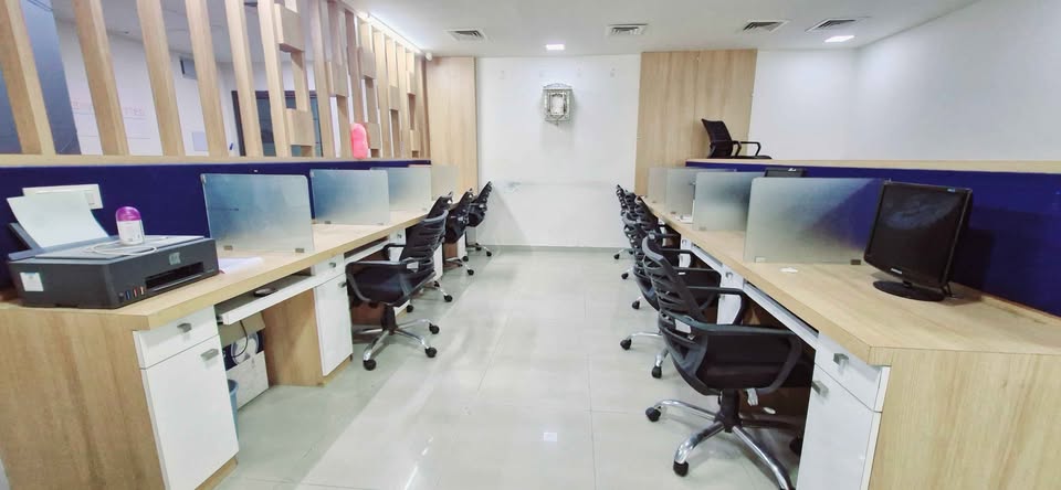 Office Space For Rent in Scheme 140