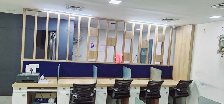 Team Area, scheme 140 Commercial Office Space 2150 Sq.Ft. In Scheme 140 Indore 8940944