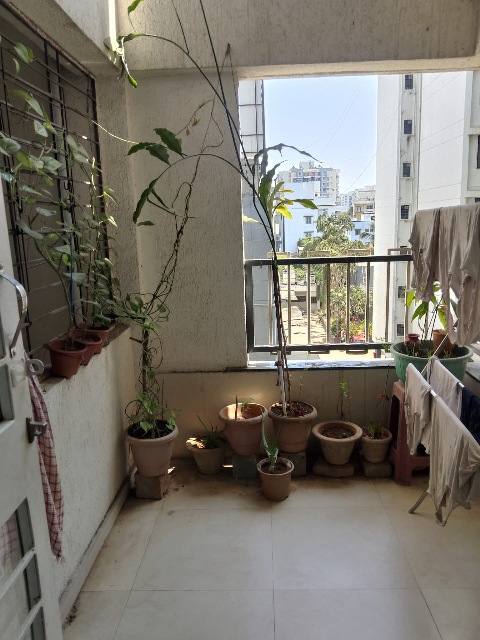 2 BHK + Servant Room Apartment For Sale in Gobind Ganesh Imperia