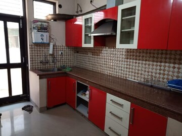 Kitchen in 2 BHK Builder Floor at City Heights, Sector 39 – for Rent