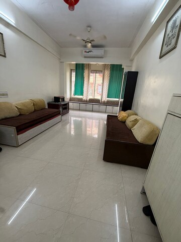 2 BHK Apartment For Rent in Santacruz West