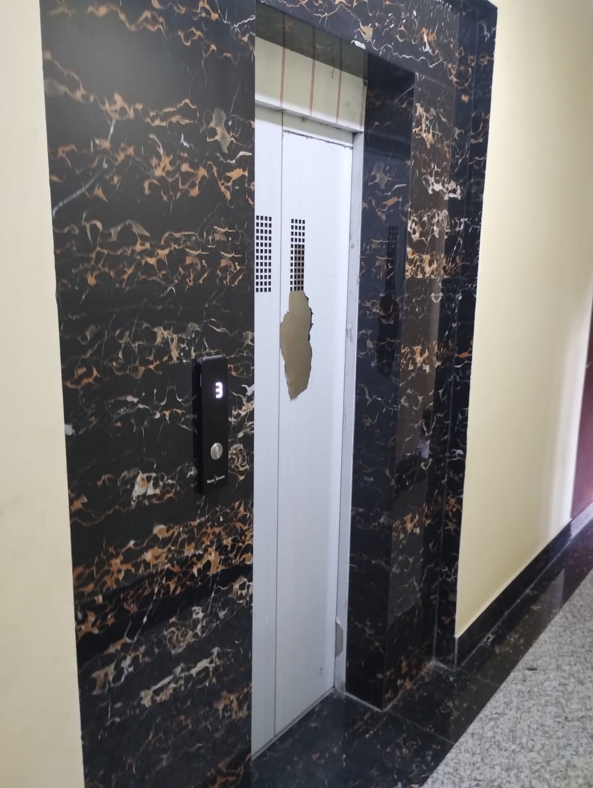 2 BHK + Study Room Apartment For Rent in RDB Regent City