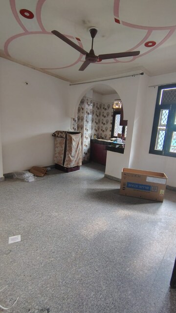 Living Room in 1 BHK Builder Floor at Dwarka Mor – for Rent