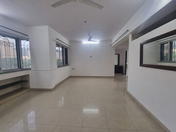 Room in 2 BHK Apartment at Anjaneya CHS, Powai – for Rent