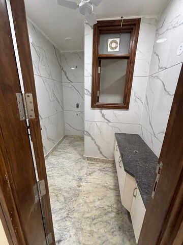 Kitchen in 2 BHK Builder Floor at Govindpuri – for Rent