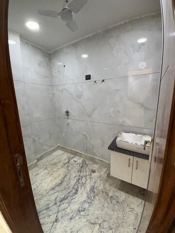 Bathroom in 2 BHK Builder Floor at Govindpuri – for Rent