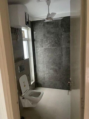 Bathroom in 3 BHK Builder Floor at DLF Alameda, Sector 73 – for Rent