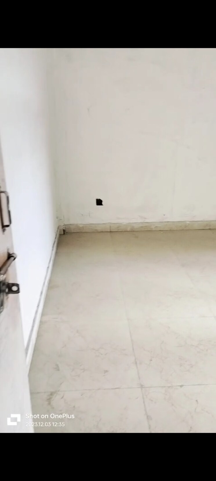 Room, vashisht-heights 3 Bedroom 643 Sq.Ft. Apartment In Sector 87 Faridabad 8941292