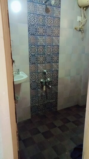 Bathroom in 1.5 BHK Apartment at Jail Road – for Sale