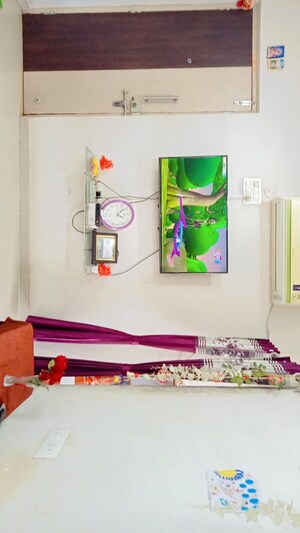 Bedroom in 1.5 BHK Apartment at Jail Road – for Sale