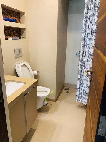 Bathroom in 3 BHK Apartment at Hiranandani Estate Rodas Enclave, Hiranandani Estate – for Rent