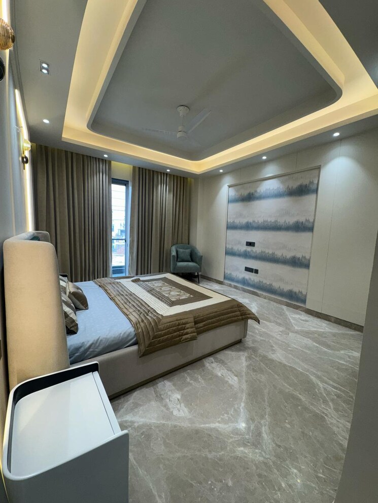 Bedroom, ss-southend-floors 4 Bedroom 270 Sq.Yd. Builder Floor In South City 2 Gurgaon 8941299