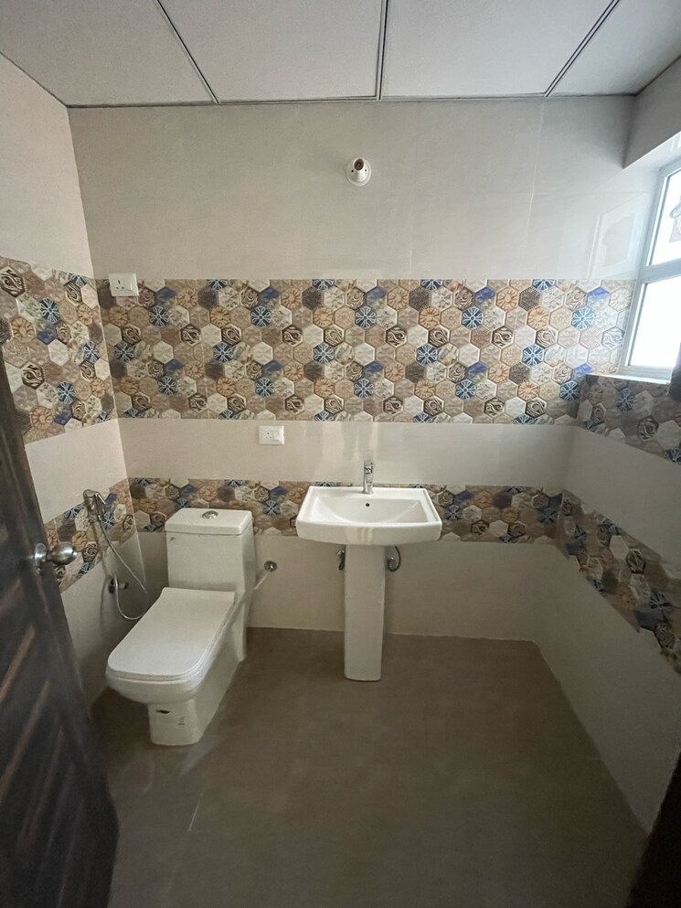 Team Area, landcraft-golf-links 2 Bedroom 1135 Sq.Ft. Apartment In Pandav Nagar Ghaziabad 8941361