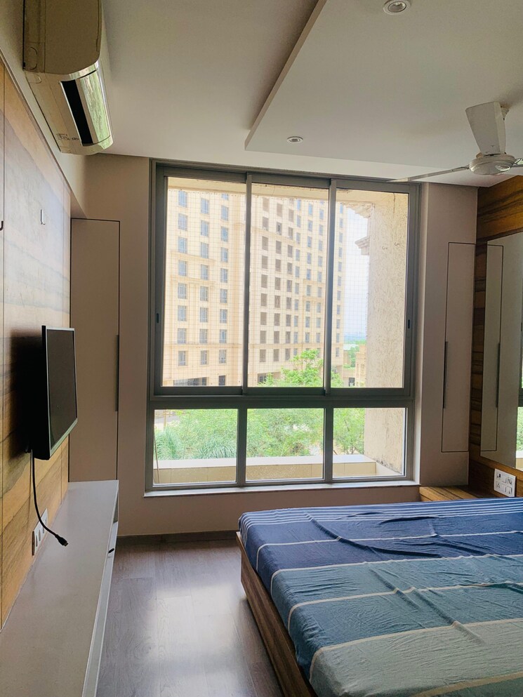 Bedroom, hiranandani-estate-rodas-enclave 3 Bedroom 1251 Sq.Ft. Apartment In Hiranandani Estate Thane 8941356