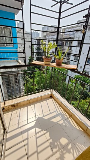 Balcony in 3 BHK Apartment at Kundan Plaza, Chinar Park – for Sale