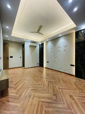 Bedroom in 4 BHK Builder Floor at M3M Atrium, Sector 57 – for Sale