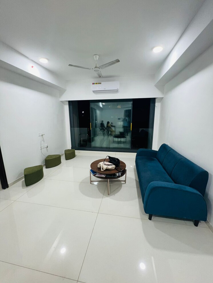 Master Bedroom, arkade-aura 3 Bedroom 1217 Sq.Ft. Apartment In Santacruz West Mumbai 8941419