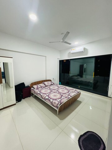 Bedroom in 3 BHK Apartment at Arkade Aura, Santacruz West – for Rent
