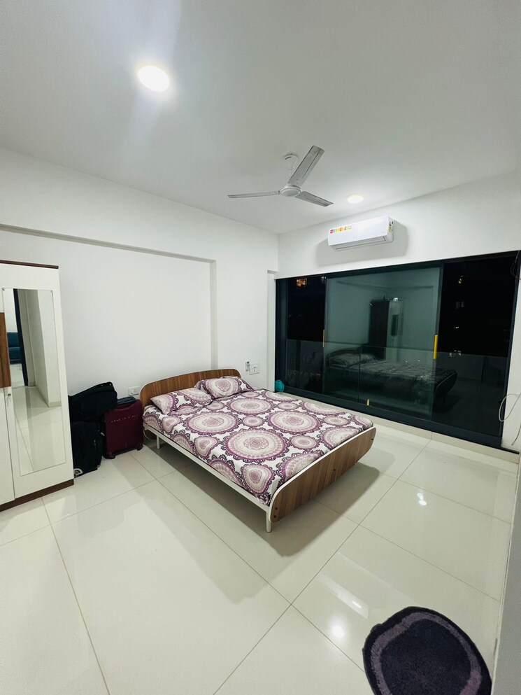 Bedroom, arkade-aura 3 Bedroom 1217 Sq.Ft. Apartment In Santacruz West Mumbai 8941419