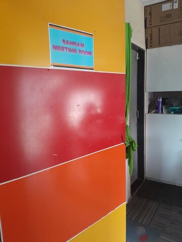 Furnished Amenities in  Office Space at Thawar Apartment, Borivali East – for Rent