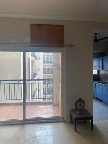 Room in 3 BHK Apartment at Homes 121, Sector 121 – for Rent