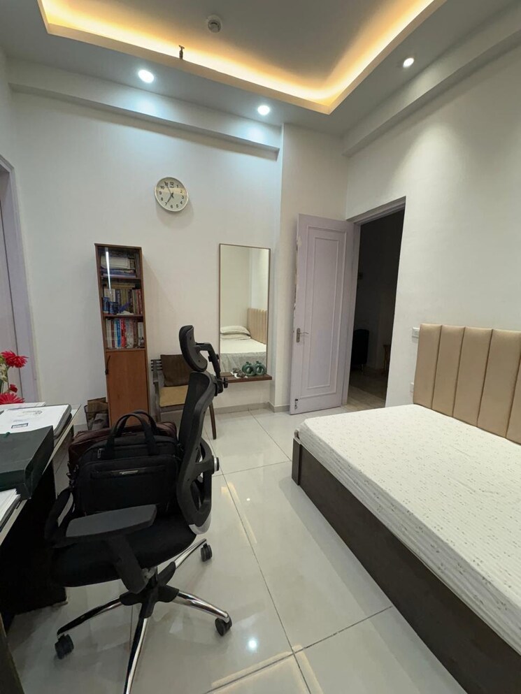 Bedroom, sds-nri-residency 3 Bedroom 1495 Sq.Ft. Apartment In Sector 45 Noida 8941515
