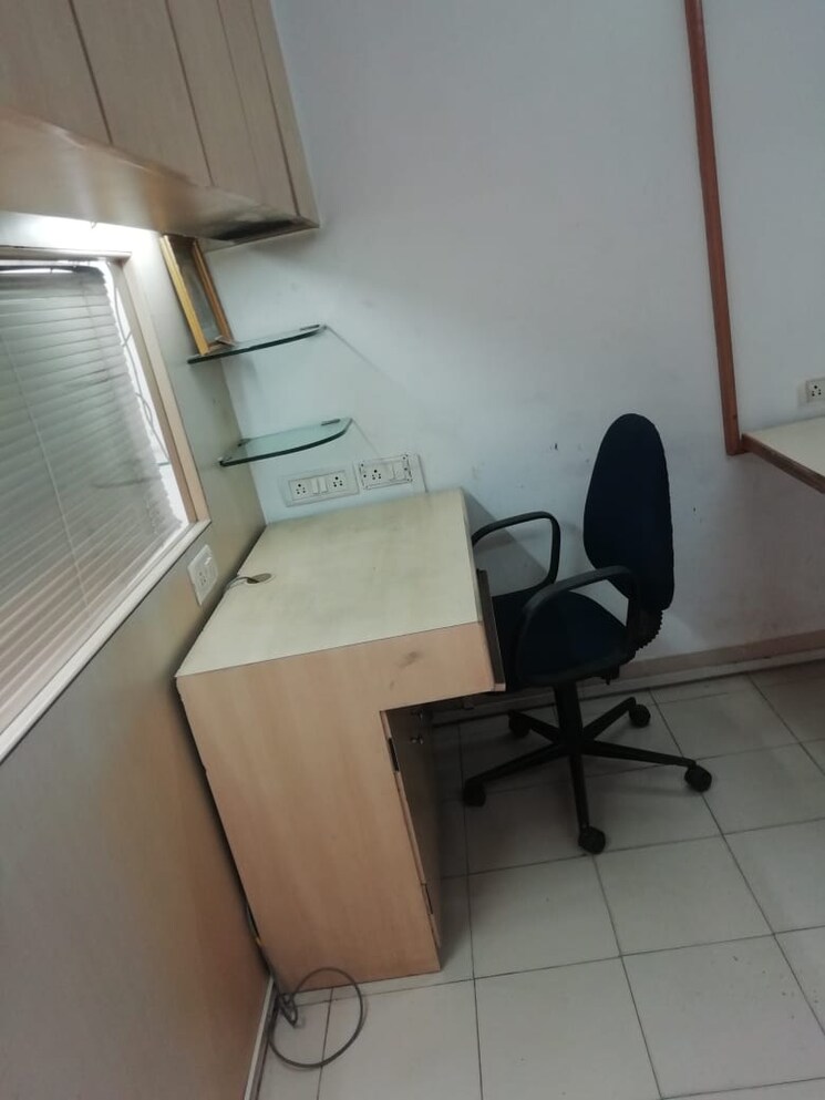 Team Area, goregaon east Commercial Office Space 350 Sq.Ft. In Goregaon East Mumbai 8941629