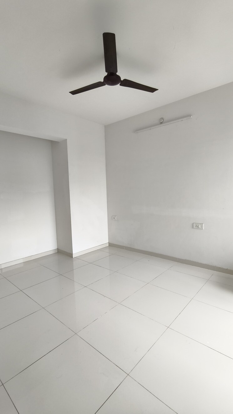 Master Bedroom, godrej-emerald 1.5 Bedroom 525 Sq.Ft. Apartment In Ghodbunder Road Thane 8941703