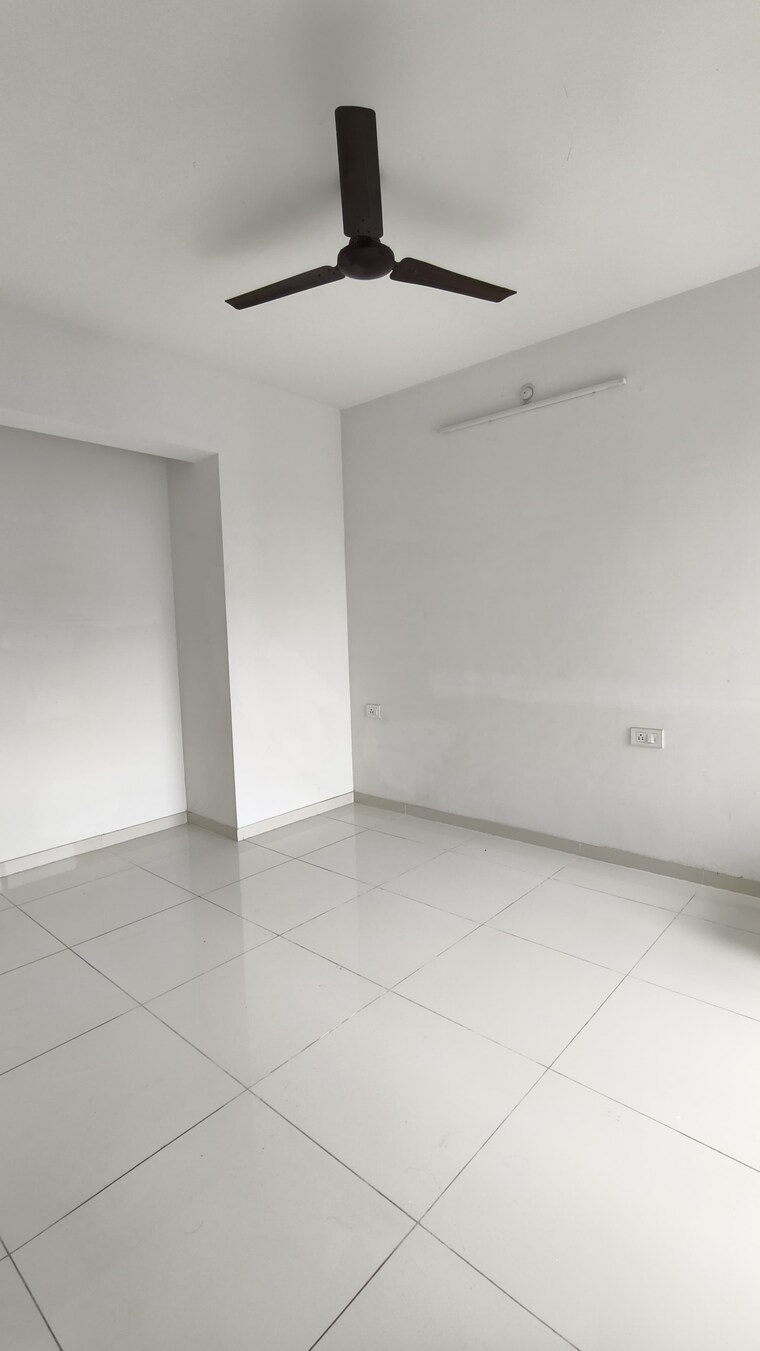 Master Bedroom, godrej-emerald 1.5 Bedroom 525 Sq.Ft. Apartment In Ghodbunder Road Thane 8941703