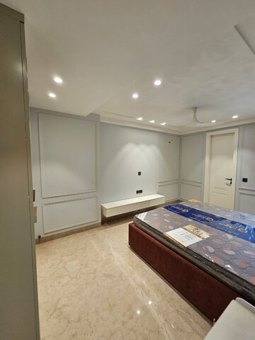Bedroom in 2 BHK Builder Floor at Chattarpur – for Rent